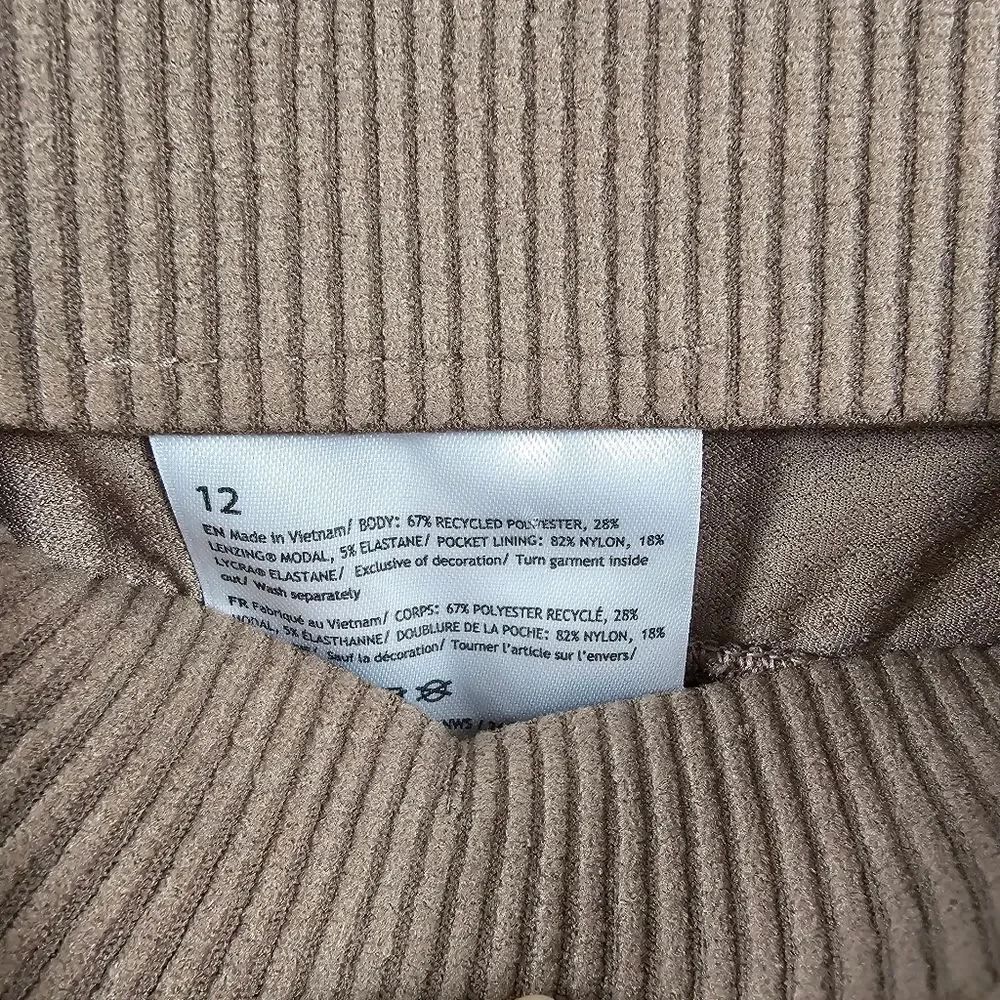 Lululemon Ribbed Softstreme Zip-Leg High Rise Pants in Brown - Size 12 - Picture 2 of 11